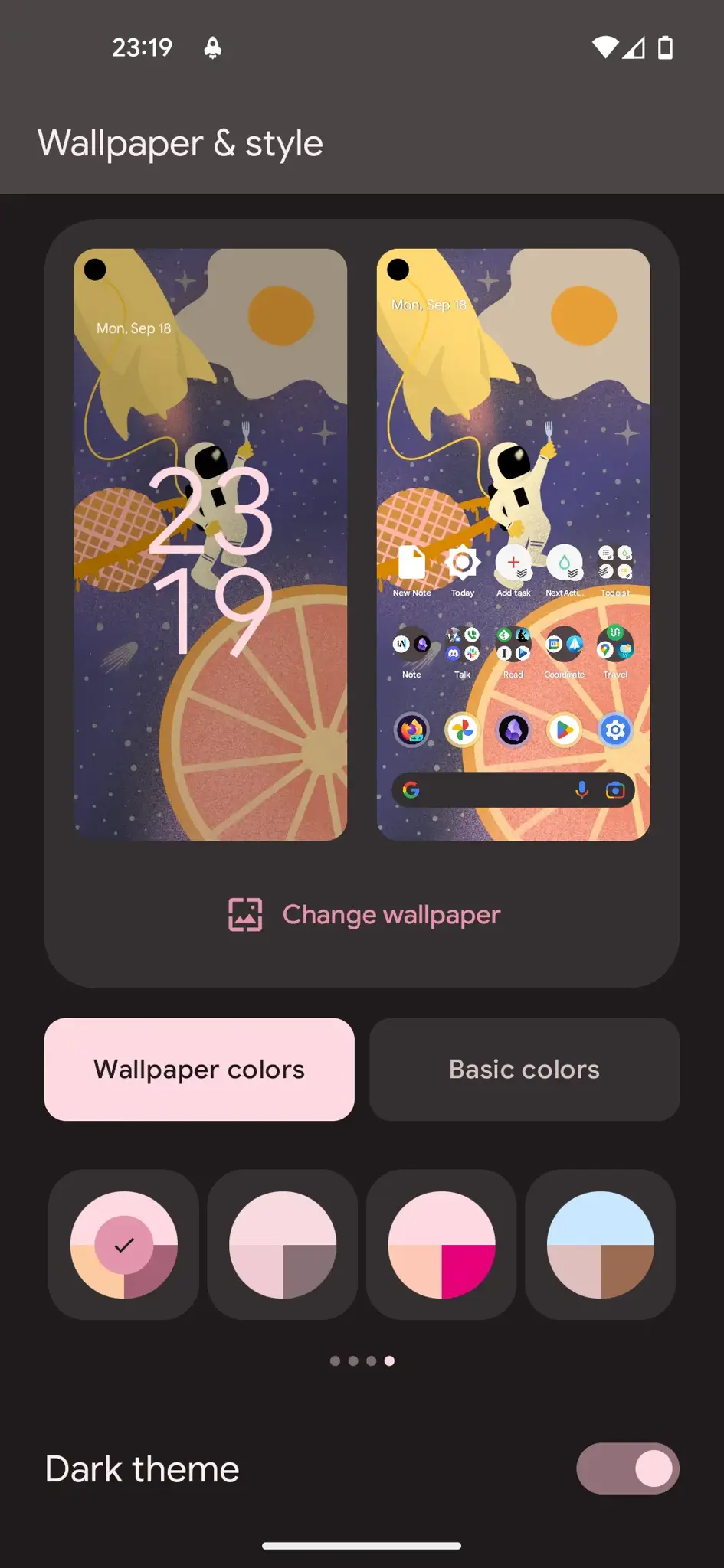 Screenshot of wallpaper settings with some generated Material You color pallettes.