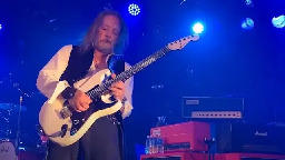 Police: No Arrests Yet In Shooting Of Former OZZY OSBOURNE Guitarist JAKE E. LEE