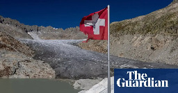 Swiss glaciers lose 10% of their volume in two years