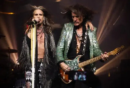 AEROSMITH Announces Retirement From Touring, Citing STEVEN TYLER's Vocal Cord Injury