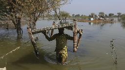 Study finds more people are moving into high flood zones, increasing risk of water disasters