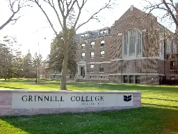 Grinnell Undergraduate Workers Have Won a First Contract