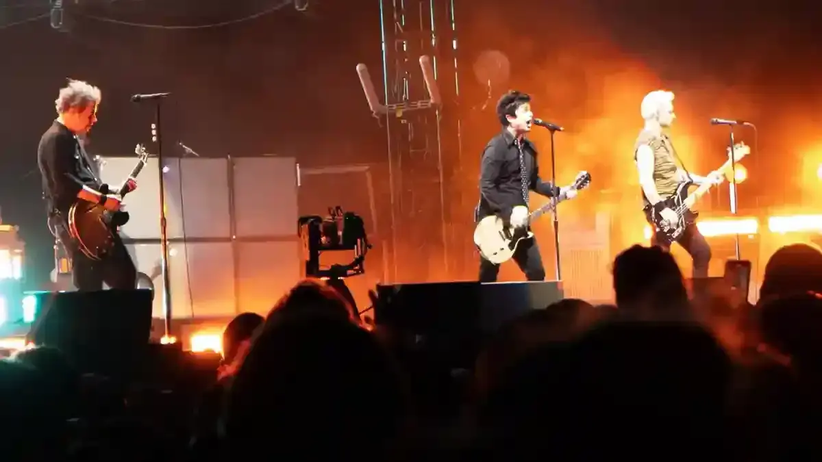 Green Day Draws Conservative Rage for Anti-'MAGA Agenda' Lyric