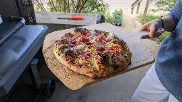 Pesto and Pepperoni Pizza