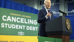 Federal appeals court blocks remainder of Biden's student debt relief plan