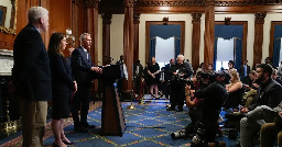 US House passes bipartisan bill to avoid government shutdown