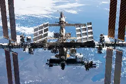 NASA report studies options for a future national laboratory in orbit after ISS