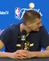 Jokic doesn't give a fuck about a parade