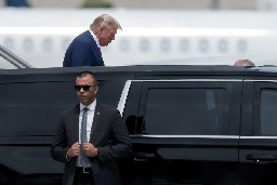 Trump arrives at Miami court to face indictment - follow latest