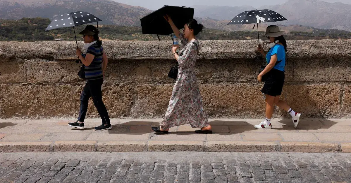 Temperatures in Spain shatter records as October kicks off