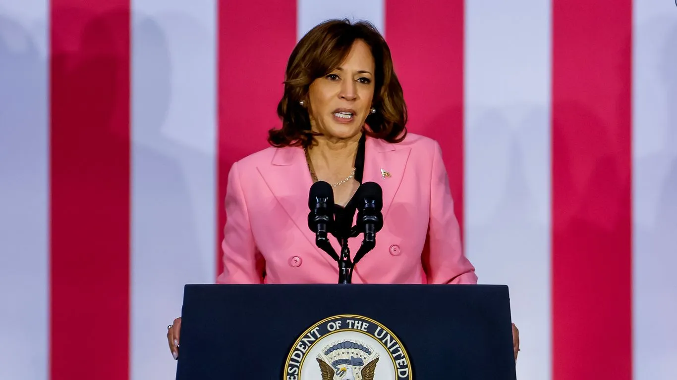 NBC News poll: Kamala Harris hits record low for VP net favorability